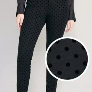 Old Navy High Rise Pixie Skinny Ankle Pants - Black Dots Size 10 NWT